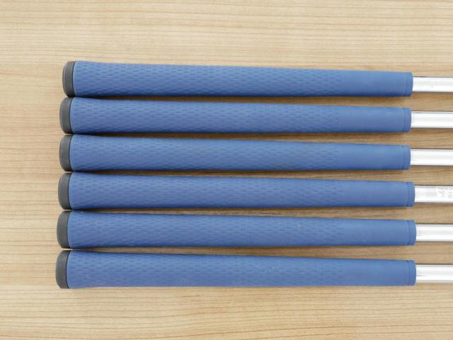 Iron set : Bridgestone : Bridgestone JGR Forged (ออกปี 2017 นุ่ม แน่น) มีเหล็ก 5-PW (6 ชิ้น) ก้านเหล็ก XP95 S200