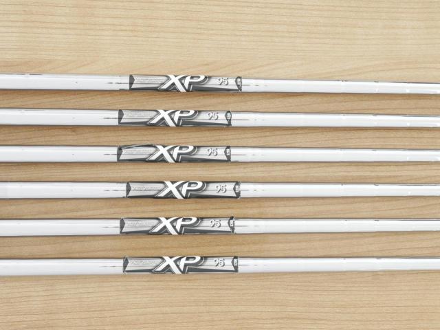 Iron set : Bridgestone : Bridgestone JGR Forged (ออกปี 2017 นุ่ม แน่น) มีเหล็ก 5-PW (6 ชิ้น) ก้านเหล็ก XP95 S200