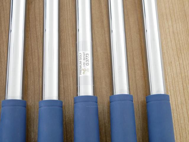 Iron set : Bridgestone : Bridgestone JGR Forged (ออกปี 2017 นุ่ม แน่น) มีเหล็ก 5-PW (6 ชิ้น) ก้านเหล็ก XP95 S200