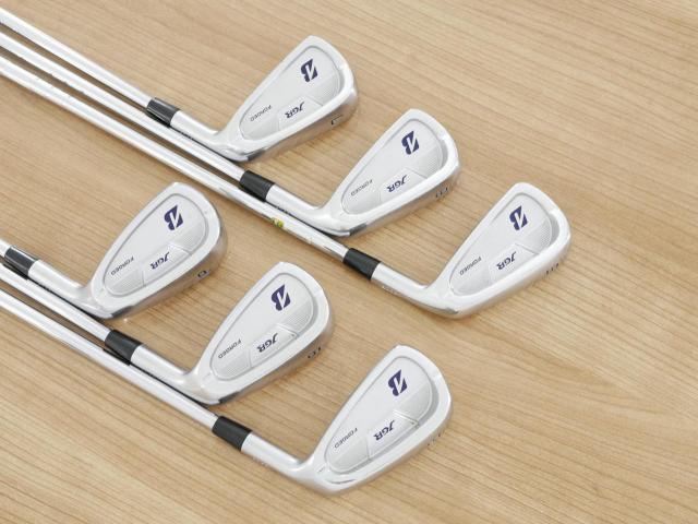 Iron set : Bridgestone : Bridgestone JGR Forged (ออกปี 2017 นุ่ม แน่น) มีเหล็ก 5-PW (6 ชิ้น) ก้านเหล็ก XP95 S200