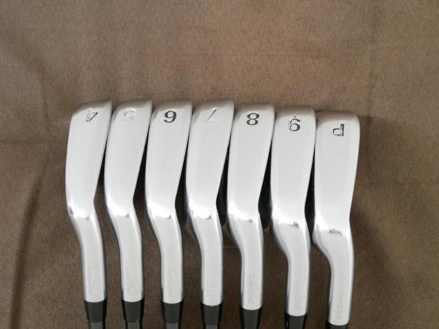 Iron set : Tourstage : ชุดเหล็ก Tourstage V300 (Forged) มีเหล็ก 4-Pw (7 ชิ้น) ก้านกราไฟต์ Fujikura Rombax 7E06 Flex R