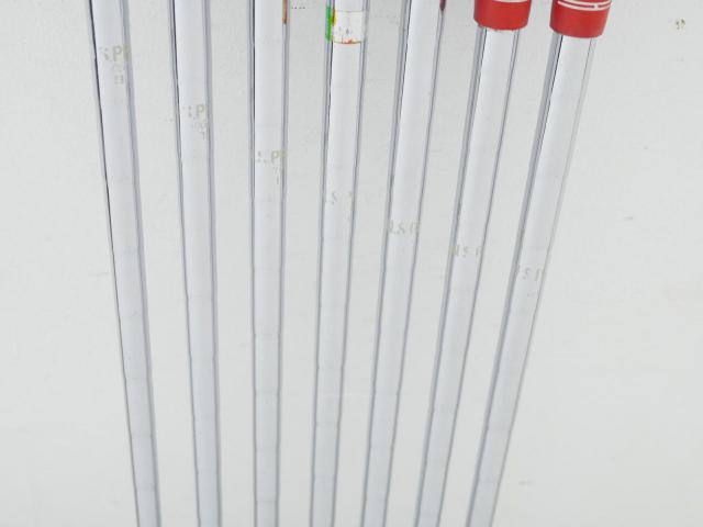 Iron set : Titleist : ชุดเหล็ก Titleist AP1 714 มีเหล็ก 4-Pw (7 ชิ้น) ก้านเหล็ก NS Pro 950 Flex R