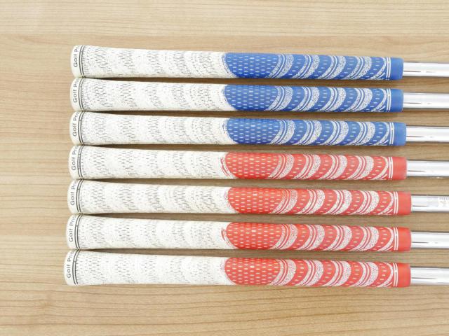 Iron set : Titleist : ชุดเหล็ก Titleist AP1 714 มีเหล็ก 4-Pw (7 ชิ้น) ก้านเหล็ก NS Pro 950 Flex R