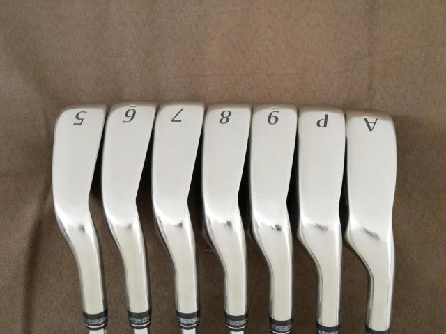 Iron set : XXIO : ชุดเหล็ก XXIO 11 (ปี 2020 ตีง่ายมาก) มีเหล็ก 5-Pw,Aw (7 ชิ้น) ก้านเหล็ก NS Pro 860 DST Flex S