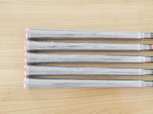 Iron set : Taylormade : **ของใหม่ ยังไม่แกะพลาสติก** ชุดเหล็ก Taylormade Stealth (ออกปี 2022 Japan Spec.) มีเหล็ก 6-Pw (5 ชิ้น) ก้านกราไฟต์ Mitsubishi Tensei TM60 Flex R