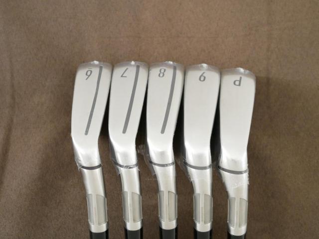 Iron set : Taylormade : **ของใหม่ ยังไม่แกะพลาสติก** ชุดเหล็ก Taylormade Stealth (ออกปี 2022 Japan Spec.) มีเหล็ก 6-Pw (5 ชิ้น) ก้านกราไฟต์ Mitsubishi Tensei TM60 Flex R