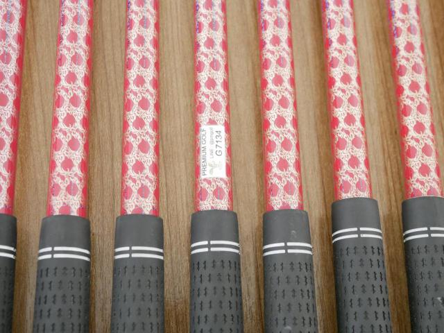 Iron set : Maruman : ชุดเหล็ก Maruman Conductor LX (ตีง่าย ไกล หน้า Maraging) มีเหล็ก 5-Pw,Aw,Sw (8 ชิ้น) ก้านกราไฟต์ Fujikura Motore Speeder 45i Flex R