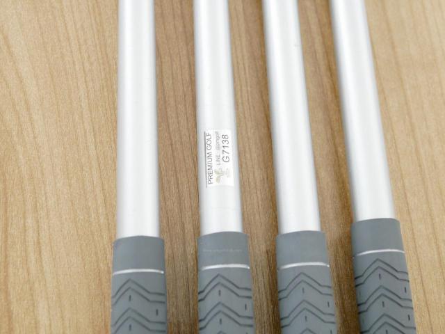 Lady club : All : ชุดเหล็ก Callaway REVA (ปี 2021 ใบใหญ่ ตีง่าย) มีเหล็ก 7-Pw (4 ชิ้น) ก้านกราไฟต์ Flex L