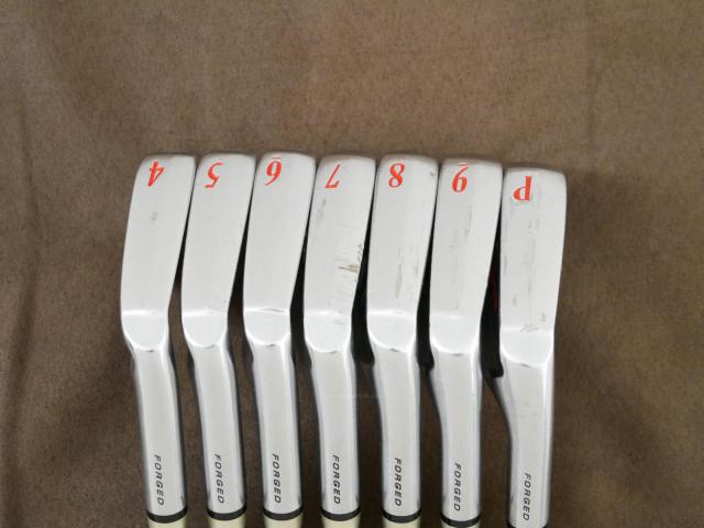Iron set : Other Brand : ชุดเหล็ก Srixon Z945 Forged (ออกปี 2017) มีเหล็ก 4-Pw (7 ชิ้น) ก้านเหล็ก Dynamic Gold S200