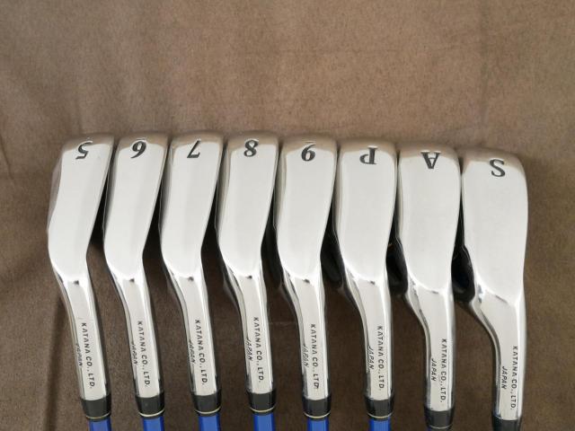 Iron set : Katana : ชุดเหล็ก Katana Sword LX-3000 มีเหล็ก 5-Pw,Aw,Sw (8 ชิ้น) ก้านกราไฟต์ Flex R