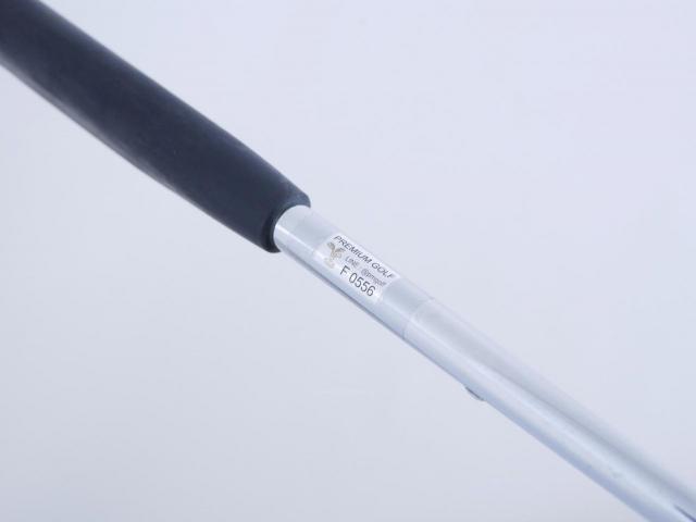 Putter : All : พัตเตอร์ Yes! MOI Flanged Blade Mollie ยาว 33 นิ้ว