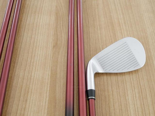 Iron set : PRGR : ชุดเหล็ก PRGR Red 505 (ใบใหญ่ หน้า Maraging ใส เด้ง) มีเหล็ก 6-Pw (5 ชิ้น) ก้านกราไฟต์ M-40 Flex SR