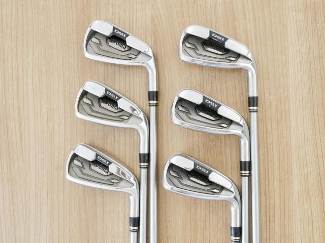 Iron set : Other Brand : ชุดเหล็ก Ryoma DSI (ตีง่ายมาก ไกลมากๆ หายากสุดๆ) มีเหล็ก 5-Pw (6 ชิ้น) ก้านกราไฟต์ Tour AD Flex S