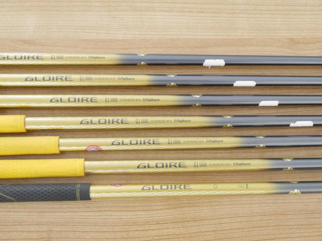 Iron set : Taylormade : ชุดเหล็ก Taylormade Gloire G (รุ่นท๊อปสุด ตีไกลมากๆ เหล็ก 7 Loft 26.5 หน้าเด้ง) มีเหล็ก 6-Pw,Aw,Sw (7 ชิ้น) ก้านกราไฟต์ Flex R