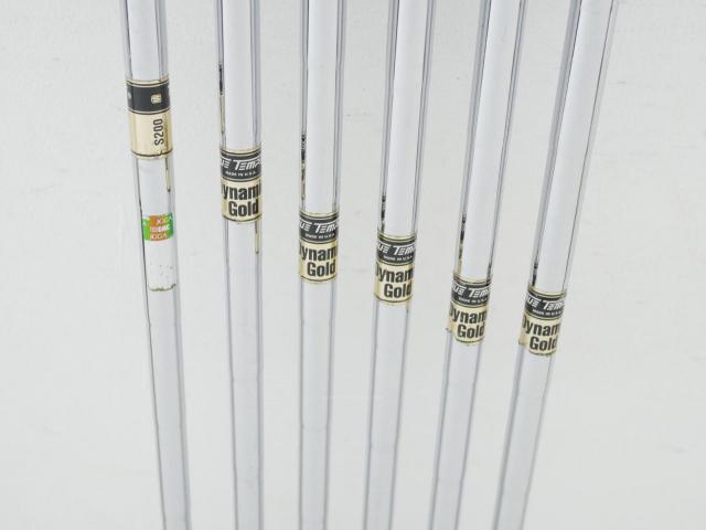 Iron set : Mizuno : ชุดเหล็ก Mizuno JPX 900 Forged (นุ่มมาก ตีง่าย ระยะดี) มีเหล็ก 5-Pw (6 ชิ้น) ก้านเหล็ก Dynamic Gold S200