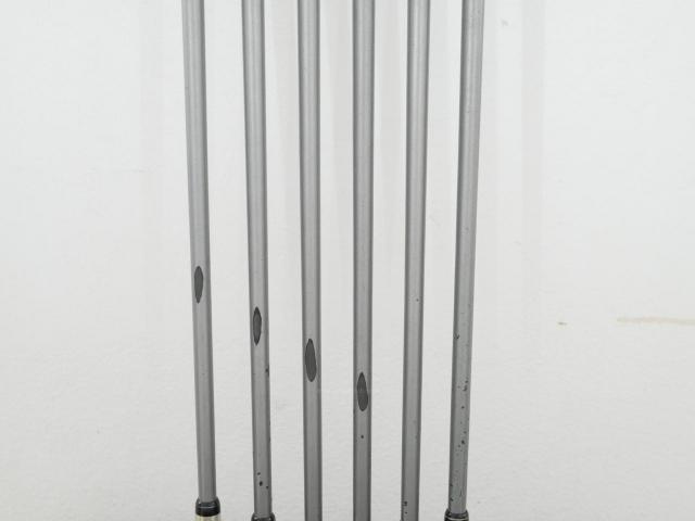 Iron set : PRGR : ชุดเหล็ก PRGR Egg PF Forged (รุ่นปี 2019 ตีง่ายและไกลมากๆ โกงสุดๆ) มีเหล็ก 6-Pw,Aw (6 ชิ้น) ก้านกราไฟต์ M-40 Flex SR