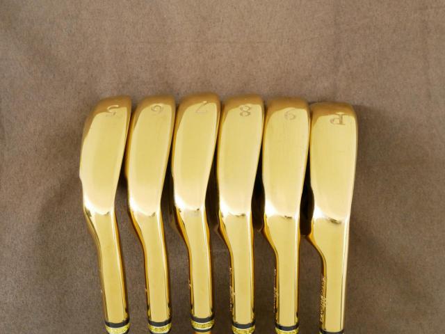 Iron set : Other Brand : ชุดเหล็ก Mutsumi Honma MH777 One Length (ใบใหญ่ ตีง่าย ไกล) มีเหล็ก 5-Pw (6 ชิ้น) ก้านกราไฟต์ Flex SR