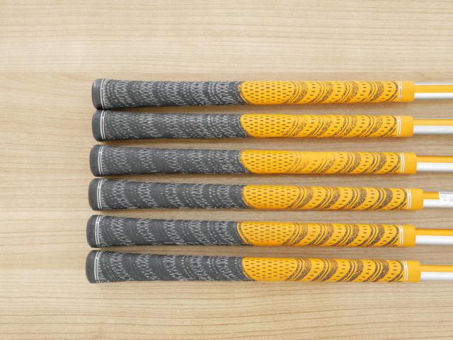 Iron set : Katana : ชุดเหล็กกระเทย Katana Sniper i (ตีง่ายมากๆ ไกลมากๆ) มีเหล็ก 5-Pw (6 ชิ้น เบอร์ 6 ตีระยะเท่าเหล็ก 5 ปกติ) ก้านกราไฟต์ Flex R