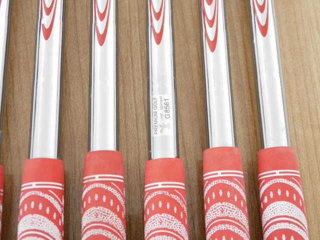 Iron set : Taylormade : ชุดเหล็ก Taylormade P770 Forged (รุ่นล่าสุด ออกปี 2024 นุ่ม แน่น) มีเหล็ก 5-Pw (6 ชิ้น) ก้านเหล็ก NS Pro Modus 105 Flex S