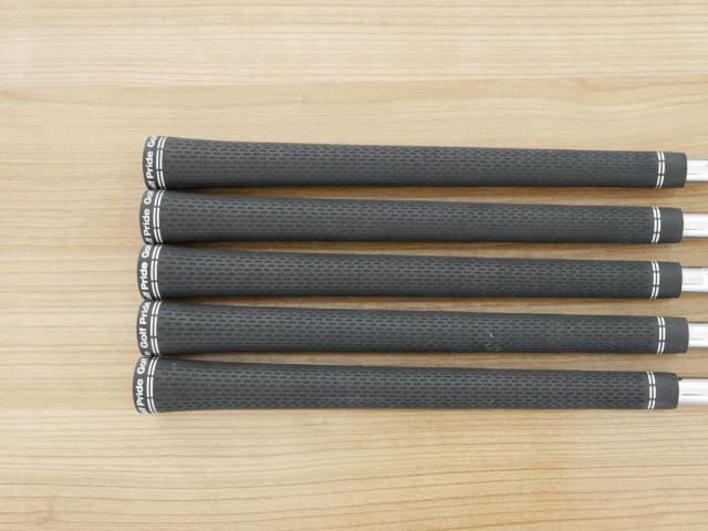 Iron set : Titleist : ชุดเหล็ก Titleist T100 Forged (รุ่นปี 2022) มีเหล็ก 6-Pw (5 ชิ้น) ก้านเหล็ก NS Pro Modus 125 Flex X