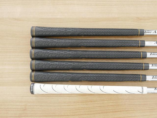 Iron set : Katana : ชุดเหล็กกระเทย Katana Voltio III G Series Hi (ตีง่าย ไกลมาก) มีเหล็ก 7-Pw,Aw,Sw (6 ชิ้น ระยะเทียบเท่า เหล็ก 6-Pw,Sw) ก้าน Tour AD VS-5 Flex R