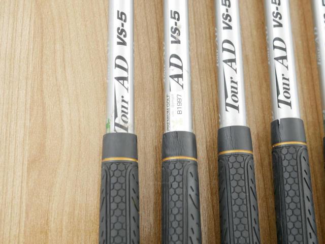 Iron set : Katana : ชุดเหล็กกระเทย Katana Voltio III G Series Hi (ตีง่าย ไกลมาก) มีเหล็ก 7-Pw,Aw,Sw (6 ชิ้น ระยะเทียบเท่า เหล็ก 6-Pw,Sw) ก้าน Tour AD VS-5 Flex R