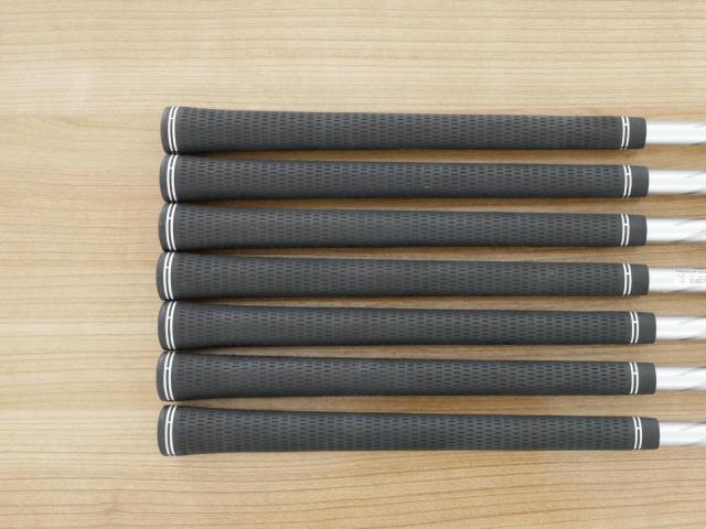 Iron set : Ping : ชุดเหล็ก Ping G440 (รุ่นล่าสุด ออกปี 2025 Japan Spec. ใบใหญ่ ง่าย ไกล) มีเหล็ก 5-W,U (7 ชิ้น) ก้านกราไฟต์ Fujikura MCI 60 Flex R