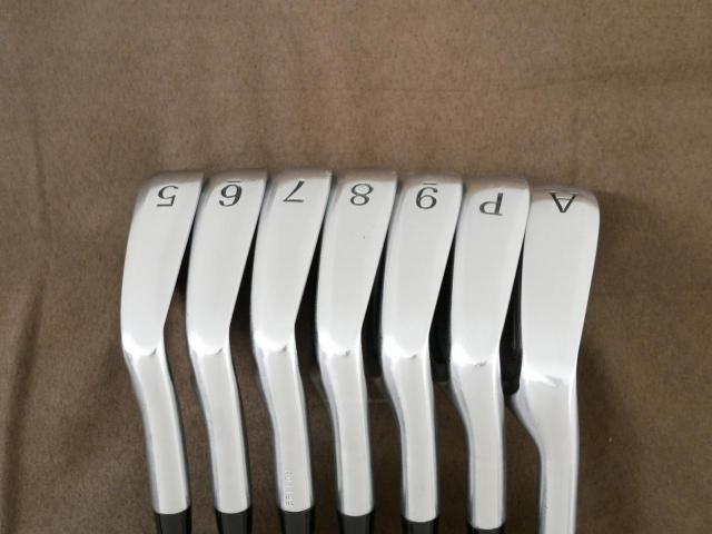 Iron set : Epon : ชุดเหล็ก EPON AF-306 Forged (รุ่นปี 2023) มีเหล็ก 5-Pw,Aw (7 ชิ้น) ก้านกราไฟต์ Mitsubishi Diamana Thump i95 Flex S