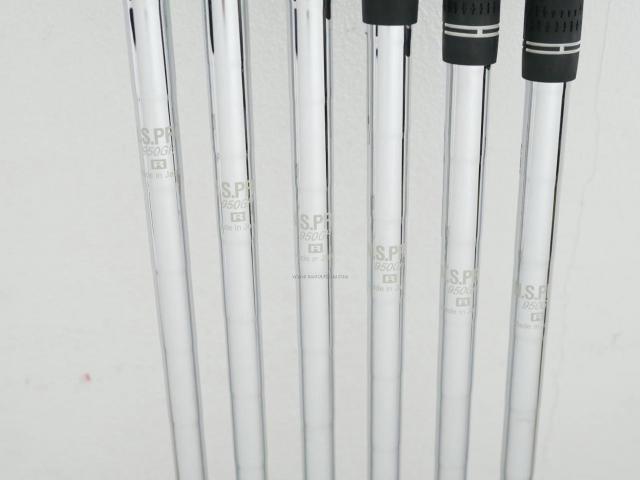 Iron set : Honma : ชุดเหล็ก Honma ATHPORT มีเหล็ก 5-10 (6 ชิ้น) ก้านเหล็ก NS Pro 950 Flex R