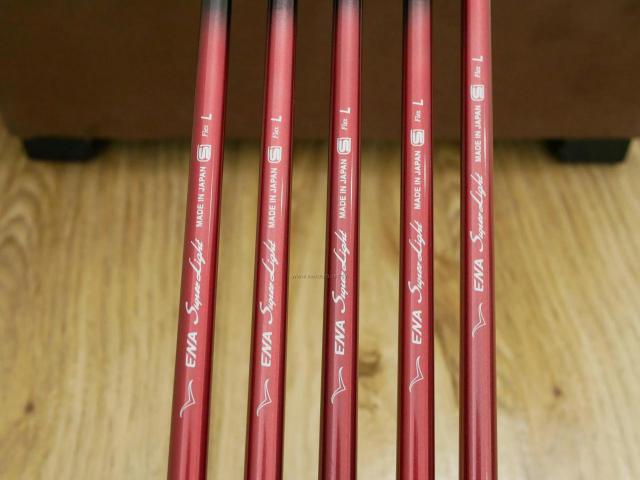 Lady club : All : ชุดเหล็ก ENA Super Light (หน้าเด้ง เบามาก อ่อน เหมาะกับซีเนียร์) มีเหล็ก 7-Pw,Sw (5 ชิ้น) ก้านกราไฟต์ Flex L