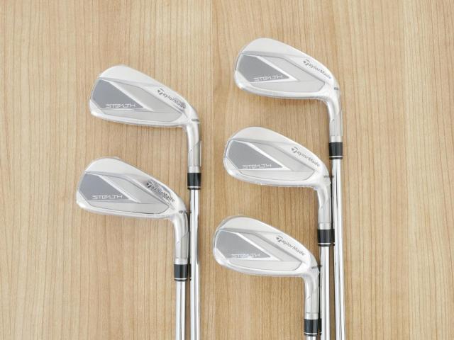 Iron set : Taylormade : **ของใหม่ ยังไม่แกะพลาสติก** ชุดเหล็ก Taylormade Stealth (ออกปี 2022 Japan Spec.) มีเหล็ก 6-Pw (5 ชิ้น) ก้านเหล็ก KBS Max MT 85 Flex S