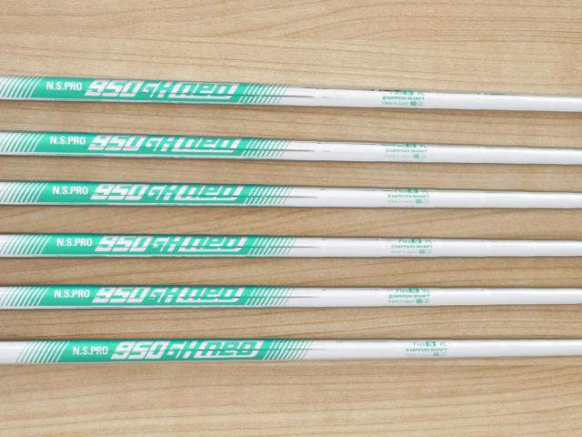 Iron set : Callaway : **ของใหม่ ยังไม่แกะพลาสติก** ชุดเหล็ก Callaway APEX Ai200 Forged (รุ่นล่าสุด ออกปี 2024) มีเหล็ก 5-Pw (6 ชิ้น) ก้านเหล็ก NS Pro 950 NEO Flex S