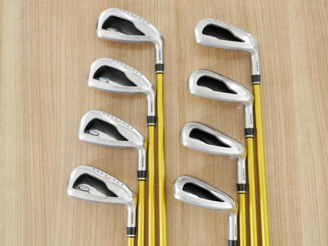 Iron set : Tsuruya : ชุดเหล็ก Tsuruya Onesider SE (ใบใหญ่ หน้าเด้ง) มีเหล็ก 5-Pw,Aw,Sw (8 ชิ้น) ก้านกราไฟต์ Flex R