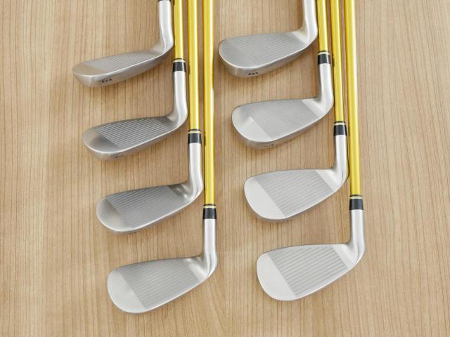 Iron set : Tsuruya : ชุดเหล็ก Tsuruya Onesider SE (ใบใหญ่ หน้าเด้ง) มีเหล็ก 5-Pw,Aw,Sw (8 ชิ้น) ก้านกราไฟต์ Flex R