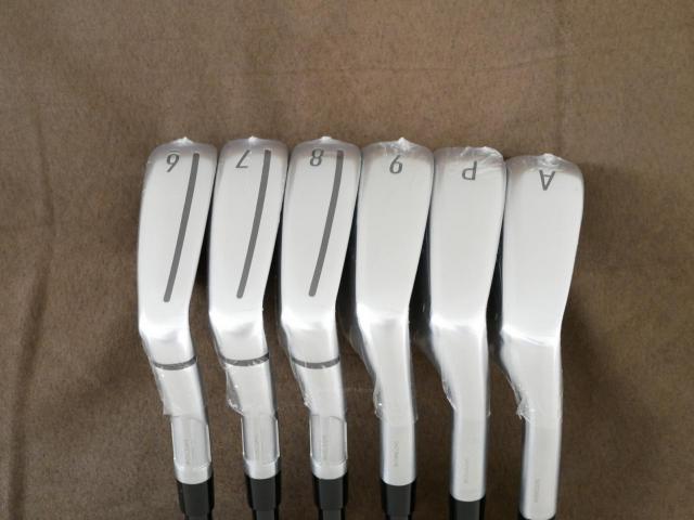 Iron set : Taylormade : **ของใหม่ ยังไม่แกะพลาสติก** ชุดเหล็ก Taylormade Qi MAX (รุ่นล่าสุด ออกปี 2026 Japan Spec.) มีเหล็ก 6-Pw,Aw (6 ชิ้น) ก้านกราไฟต์ Mitsubishi REAX 75 Flex S