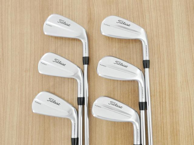 Iron set : Titleist : ชุดเหล็ก Titleist T250 Forged (รุ่นล่าสุด ออกปี 2025 Japan Spec) มีเหล็ก 5-Pw (6 ชิ้น) ก้านเหล็ก NS Pro 880 AMC Flex S