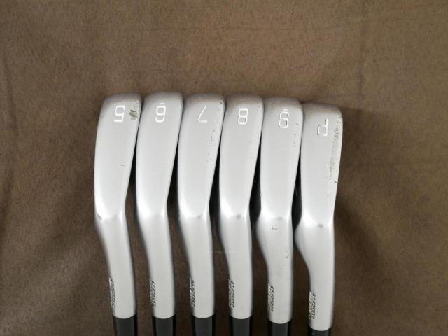 Iron set : Mizuno : ชุดเหล็ก Mizuno JPX 900 Forged (นุ่มมาก ตีง่าย ระยะดี) มีเหล็ก 5-Pw (6 ชิ้น) ก้านกราไฟต์ LABOSPEC Shinari i80 Flex S