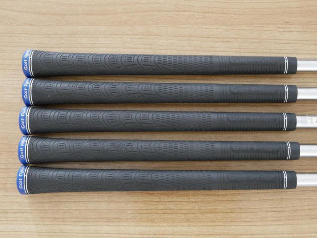 Iron set : Callaway : ชุดเหล็ก Callaway Big Bertha Beta (ใบใหญ่ ตีง่ายมาก) มีเหล็ก 6-Pw (5 ชิ้น) ก้านเหล็ก GS90 S200