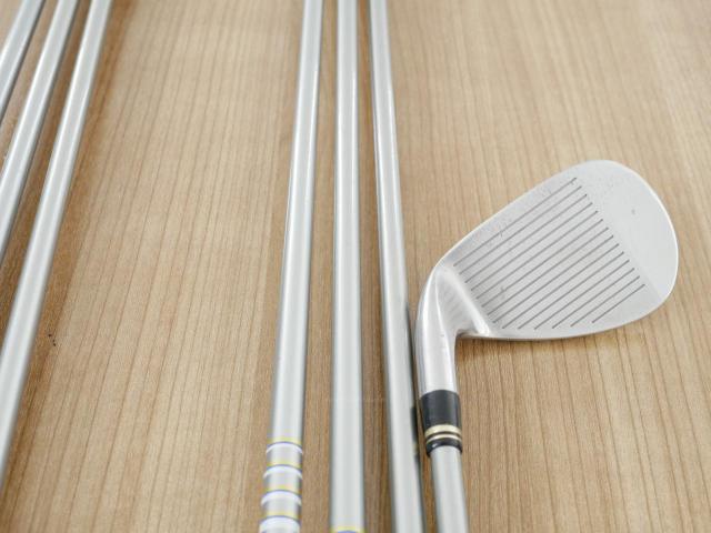 Iron set : Other Brand : ชุดเหล็ก Ryoma DSI (ตีง่ายมาก ไกลมากๆ หายากสุดๆ) มีเหล็ก 6-Pw,Aw,Sw (7 ชิ้น เหล็ก 6 ระยะเท่าเหล็ก 5 รุ่นอื่น) ก้านกราไฟต์ Tour AD Flex R