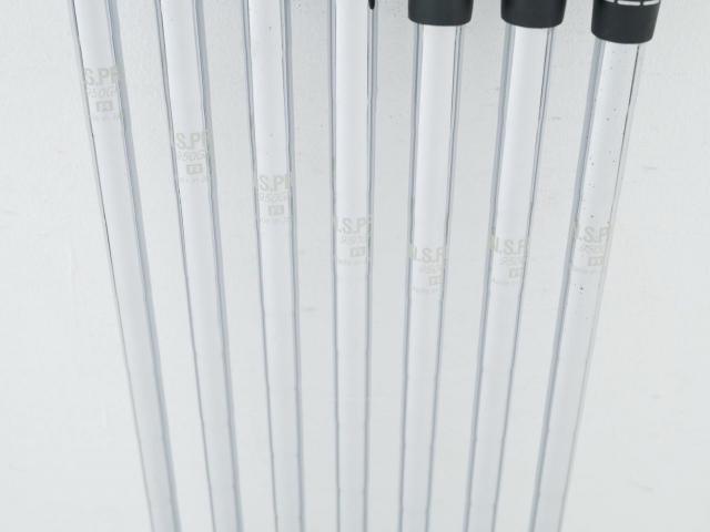 Iron set : Titleist : ชุดเหล็ก Titleist AP1 716 (ออกปี 2016) มีเหล็ก 5-Pw,Aw (7 ชิ้น) ก้านเหล็ก NS Pro 950 Flex R