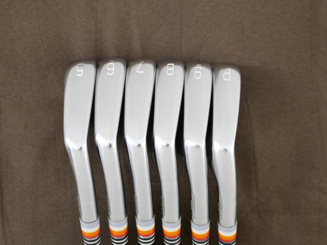 Iron set : Mizuno : ชุดเหล็ก Mizuno Pro 245 Forged (ปี 2024 นุ่ม แน่น ระยะดี) มีเหล็ก 5-Pw (6 ชิ้น) ก้านกราไฟต์ UST Mamiya ATTAS FF 95 Flex S