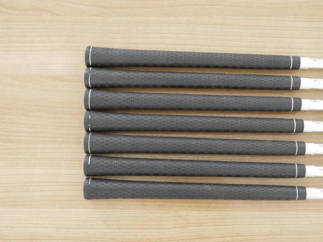 Iron set : Other Brand : ชุดเหล็ก Ryoma DSI (ตีง่ายมาก ไกลมากๆ หายากสุดๆ) มีเหล็ก 6-Pw,Aw,Sw (7 ชิ้น เหล็ก 6 ระยะเท่าเหล็ก 5 รุ่นอื่น) ก้านกราไฟต์ Tour AD Flex SR