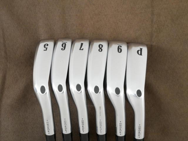 Iron set : Callaway : ชุดเหล็ก Callaway X-Tour (Forged) มีเหล็ก 5-Pw (6 ชิ้น) ก้านเหล็ก NS Pro 990 Flex S