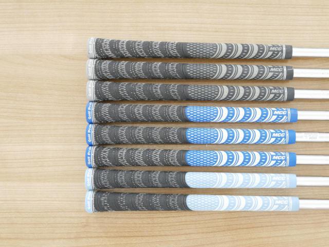 Iron set : Taylormade : ชุดเหล็ก Taylormade Qi (ออกปี 2024 Japan Spec.) มีเหล็ก 4-Pw,Aw (8 ชิ้น) ก้านเหล็ก KBS Flex S