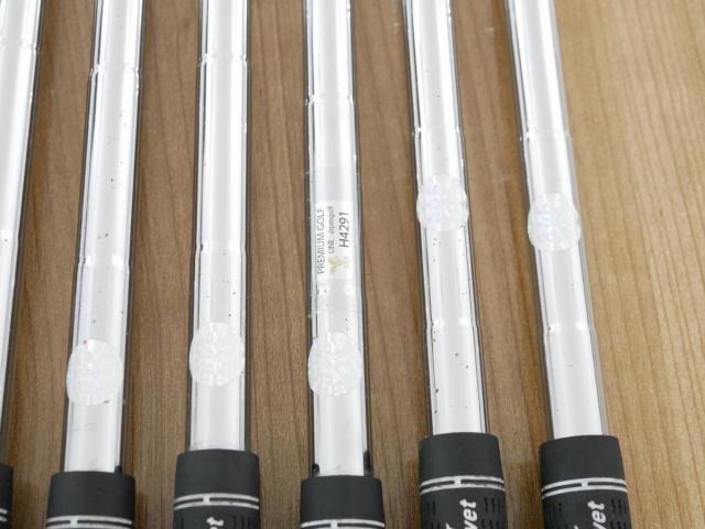 Iron set : Titleist : ชุดเหล็ก Titleist 712 CB Forged มีเหล็ก 4-Pw (7 ชิ้น) ก้านเหล็ก True Temper AMT Red R300