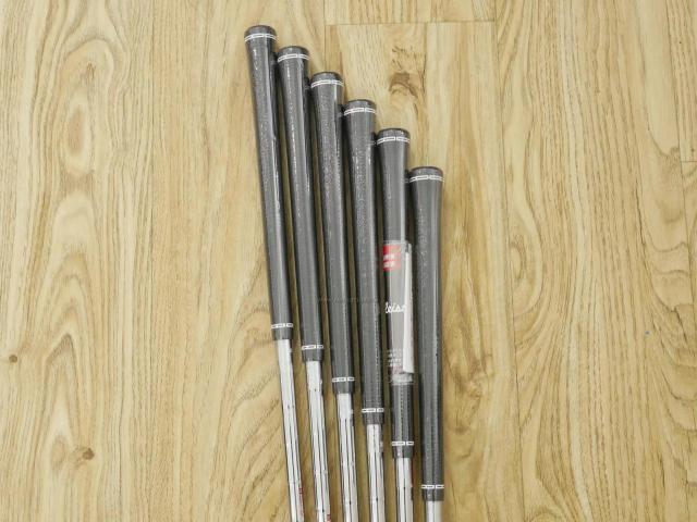 Iron set : Titleist : **ของใหม่ ยังไม่แกะพลาสติก** ชุดเหล็ก Titleist T350 Forged (รุ่นใหม่ล่าสุด ออกปี 2023) มีเหล็ก 6-Pw,48 (6 ชิ้น) ก้านเหล็ก NS Pro 880 AMC Flex S