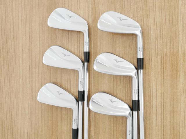 Iron set : Mizuno : ชุดเหล็ก Mizuno Pro 241 Forged (ปี 2024 นุ่ม แน่น ระยะดี) มีเหล็ก 5-Pw (6 ชิ้น) ก้านเหล็ก Dynamic Gold S200