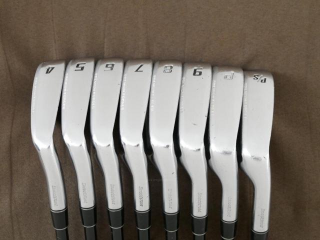 Iron set : Tourstage : ชุดเหล็ก Tourstage VIQ (Forged) มีเหล็ก 4-Pw,Aw (8 ชิ้น) ก้านกราไฟต์ Flex S