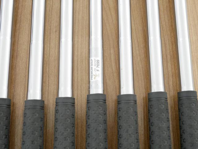 Iron set : Tourstage : ชุดเหล็ก Tourstage VIQ (Forged) มีเหล็ก 4-Pw,Aw (8 ชิ้น) ก้านเหล็ก Dynamic Gold S200