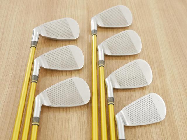 Iron set : Tsuruya : ชุดเหล็ก Tsuruya Onesider SE (ใบใหญ่ หน้าเด้ง) มีเหล็ก 4-Pw (7 ชิ้น) ก้านกราไฟต์ Flex R
